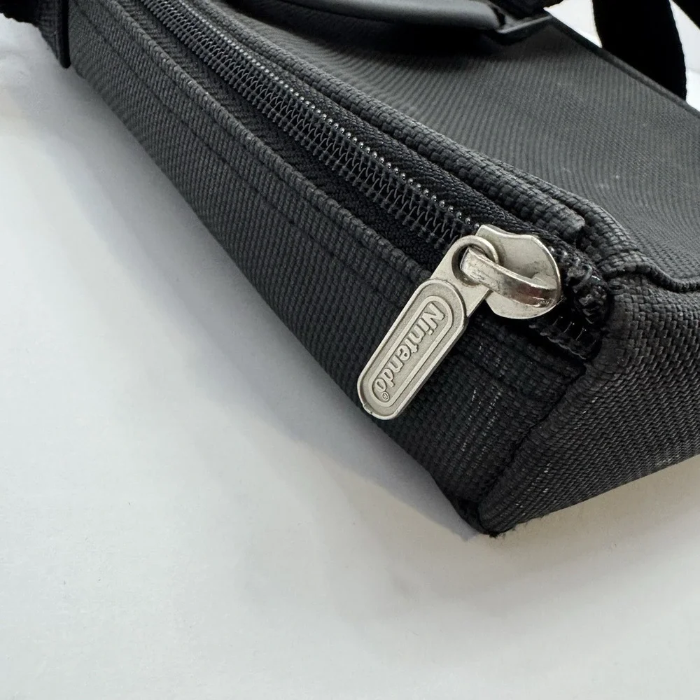 Nintendo Gameboy Color Travel Carrying Case Bag Zipper Shoulder Strap Vintage